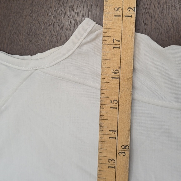 ATHLETA Women's L Cream Cap Sleeve Tee Quarter Zip Performance Pocket - Picture 7 of 7